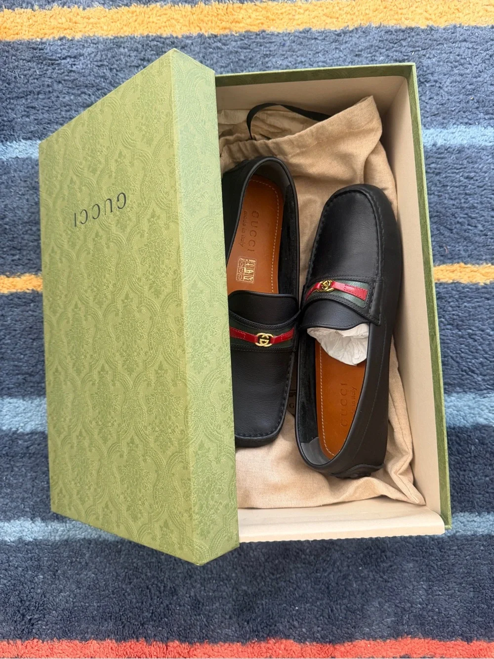 Gucci unisex leather